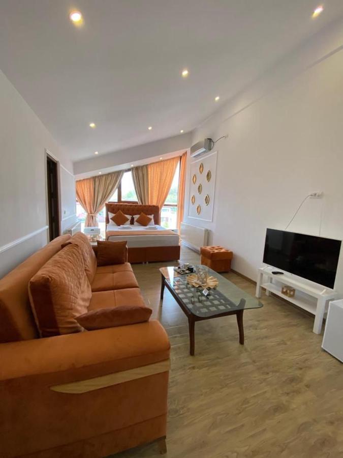 אוטופן Ami Residence Bucharest Airport&Therme&Parking מראה חיצוני תמונה