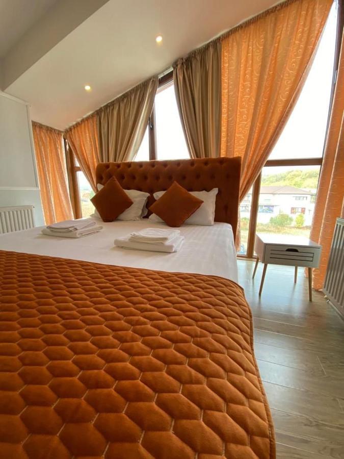 אוטופן Ami Residence Bucharest Airport&Therme&Parking מראה חיצוני תמונה