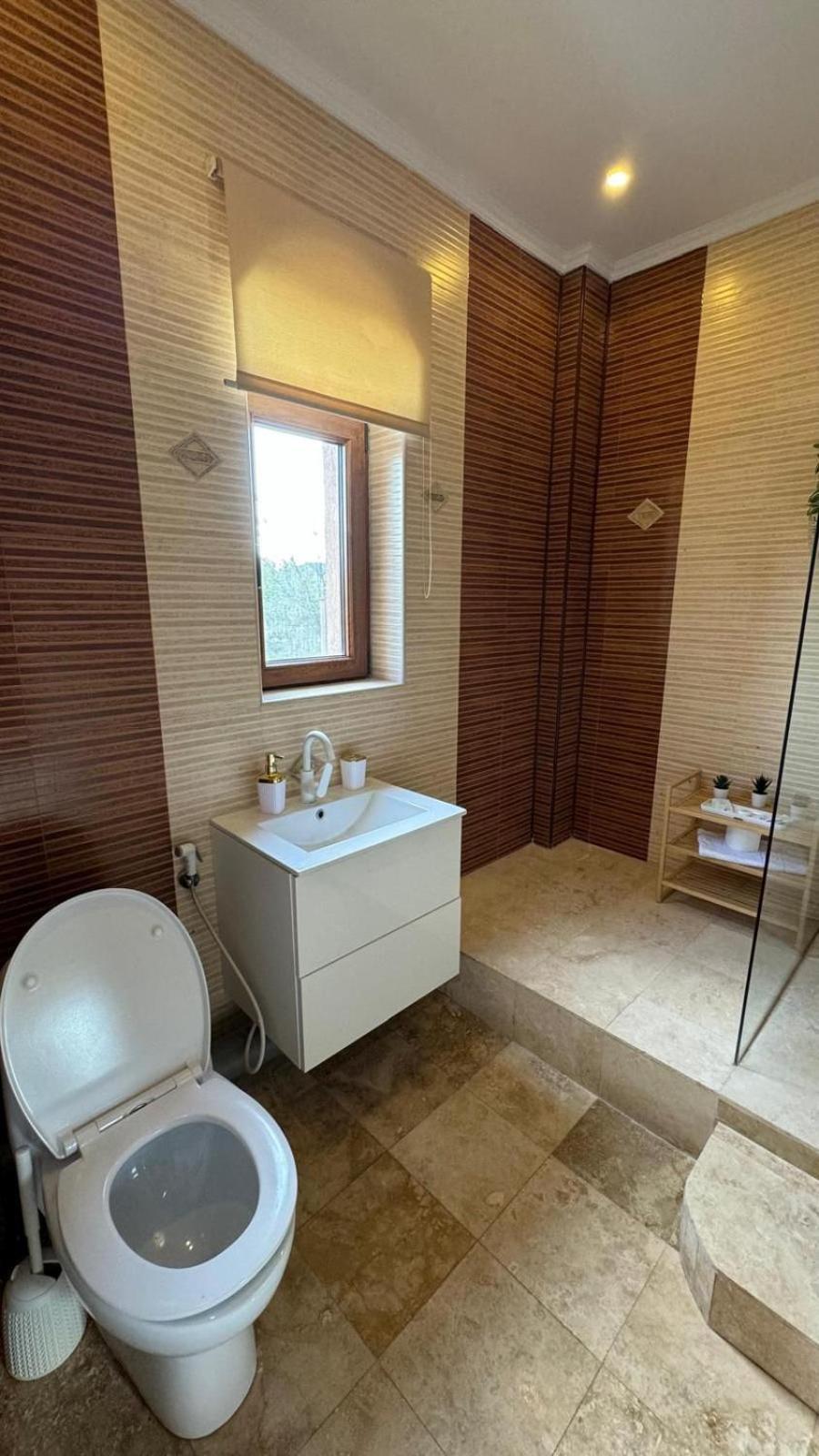 אוטופן Ami Residence Bucharest Airport&Therme&Parking מראה חיצוני תמונה